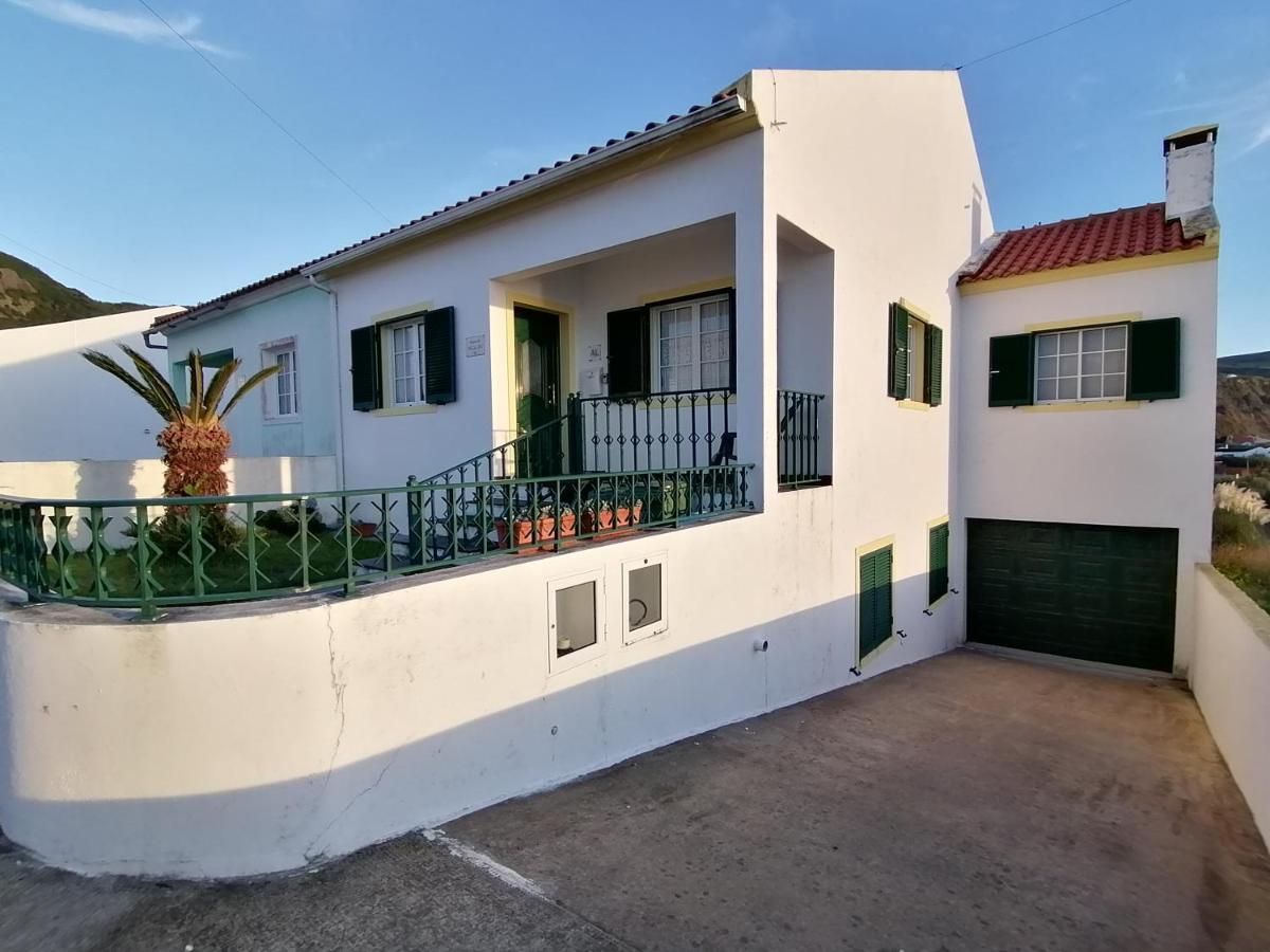 Villa Casa Por Do Sol Mosteiros  Exterior foto